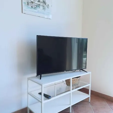 In With Two-bedrooms 2 Mandre